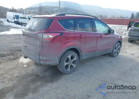 2017 Ford Escape Se from USA, damaged, VIN 1FMCU9GD5HUB85158